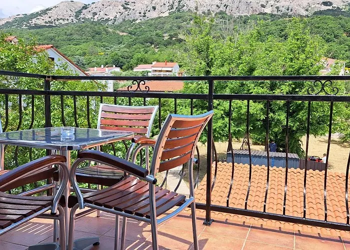 Cozy Apartments Baska